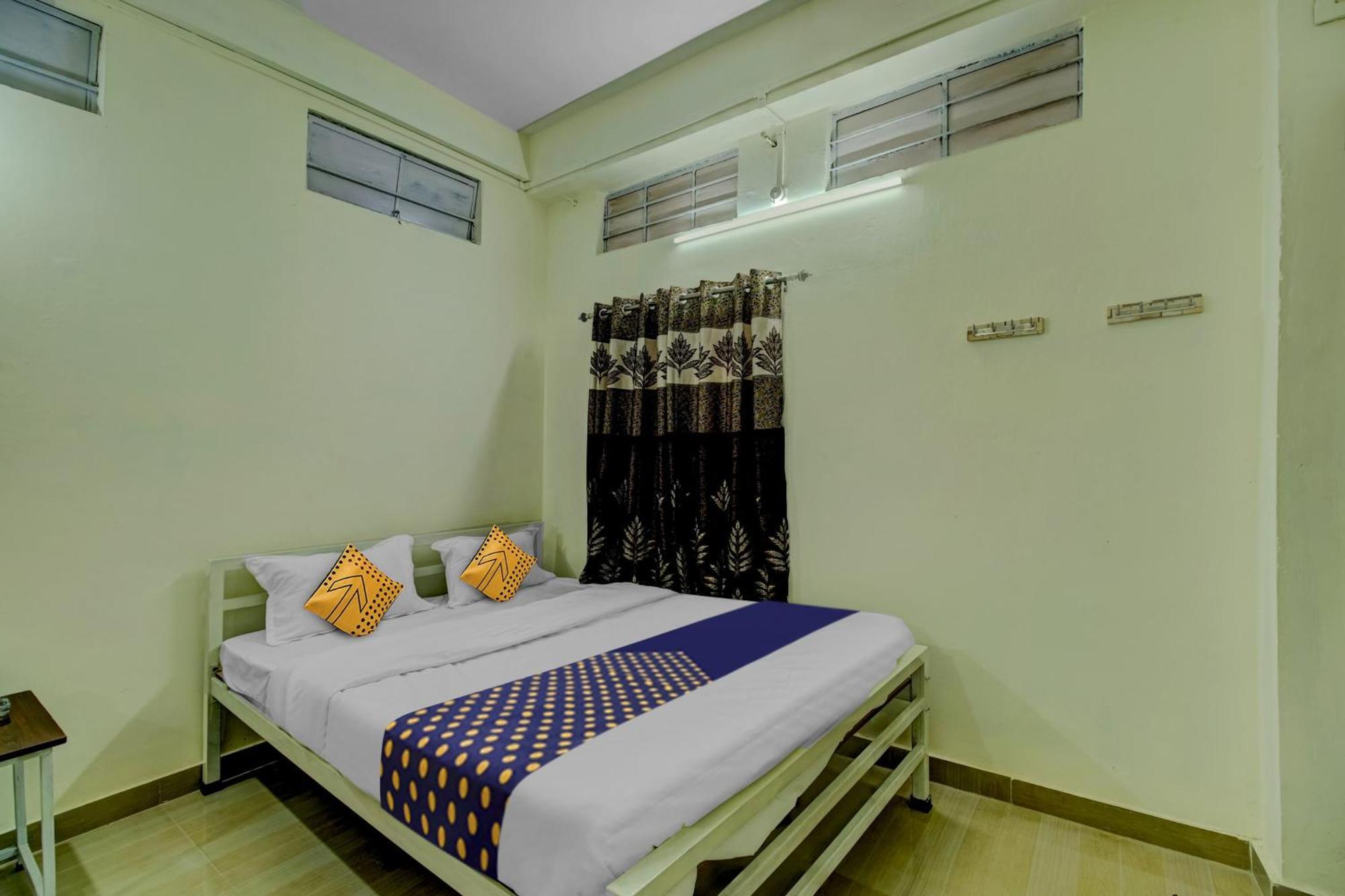 Spot On Rainbow Lodge Guwahati Bagian luar foto