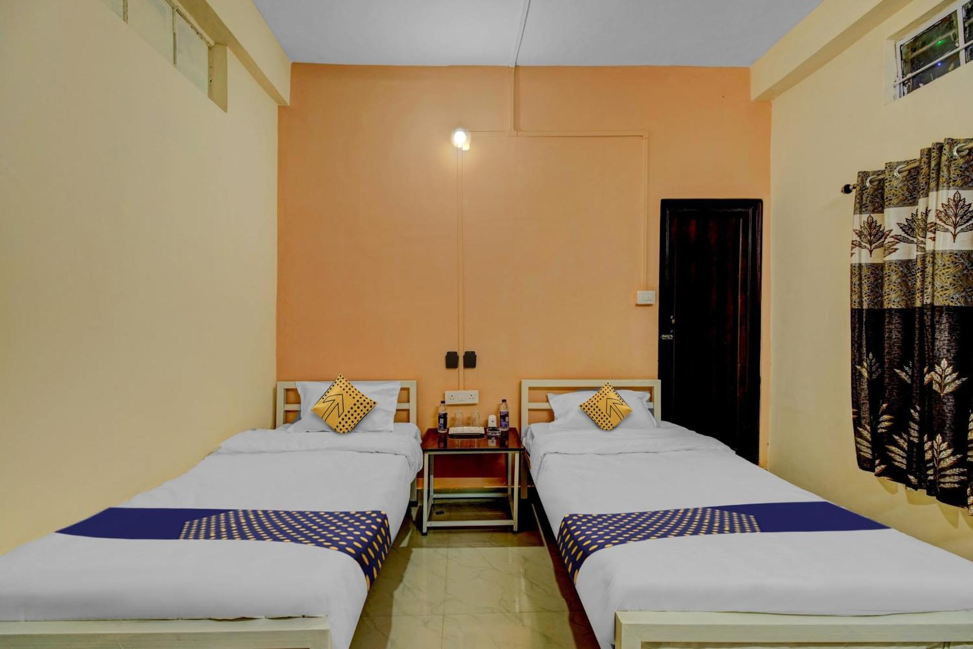 Spot On Rainbow Lodge Guwahati Bagian luar foto